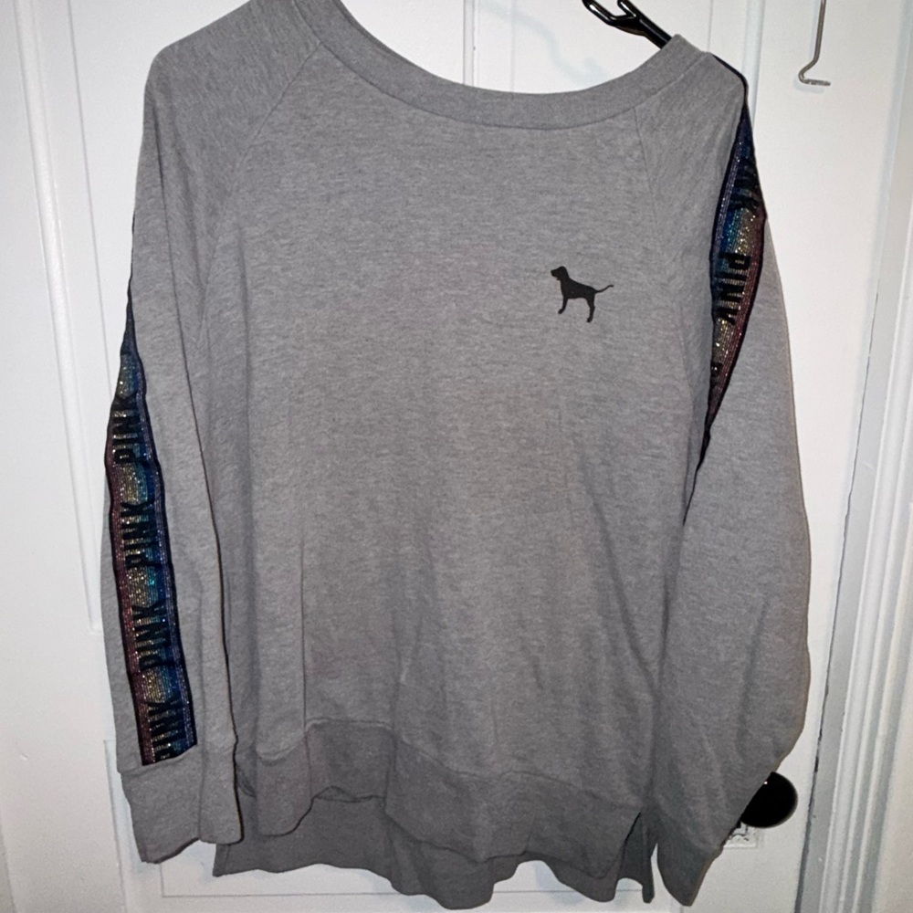 PINK Victoria's Secret Gray Crewneck Sweatshirt